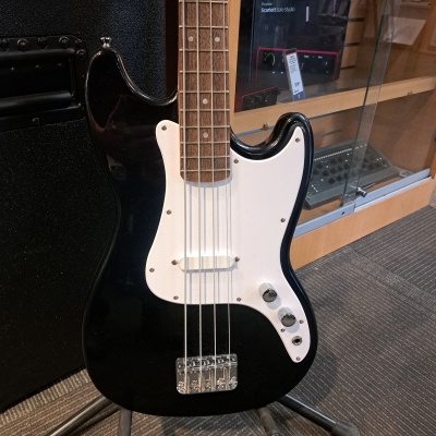 Store Special Product - Squier Bronco Bass